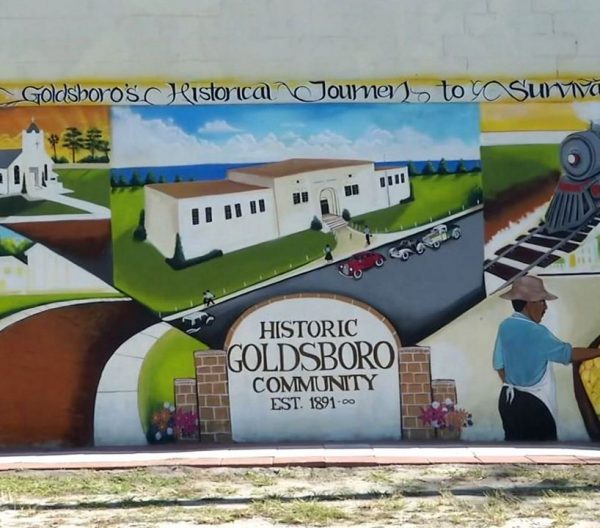 1127_n13_goldsboro_mural